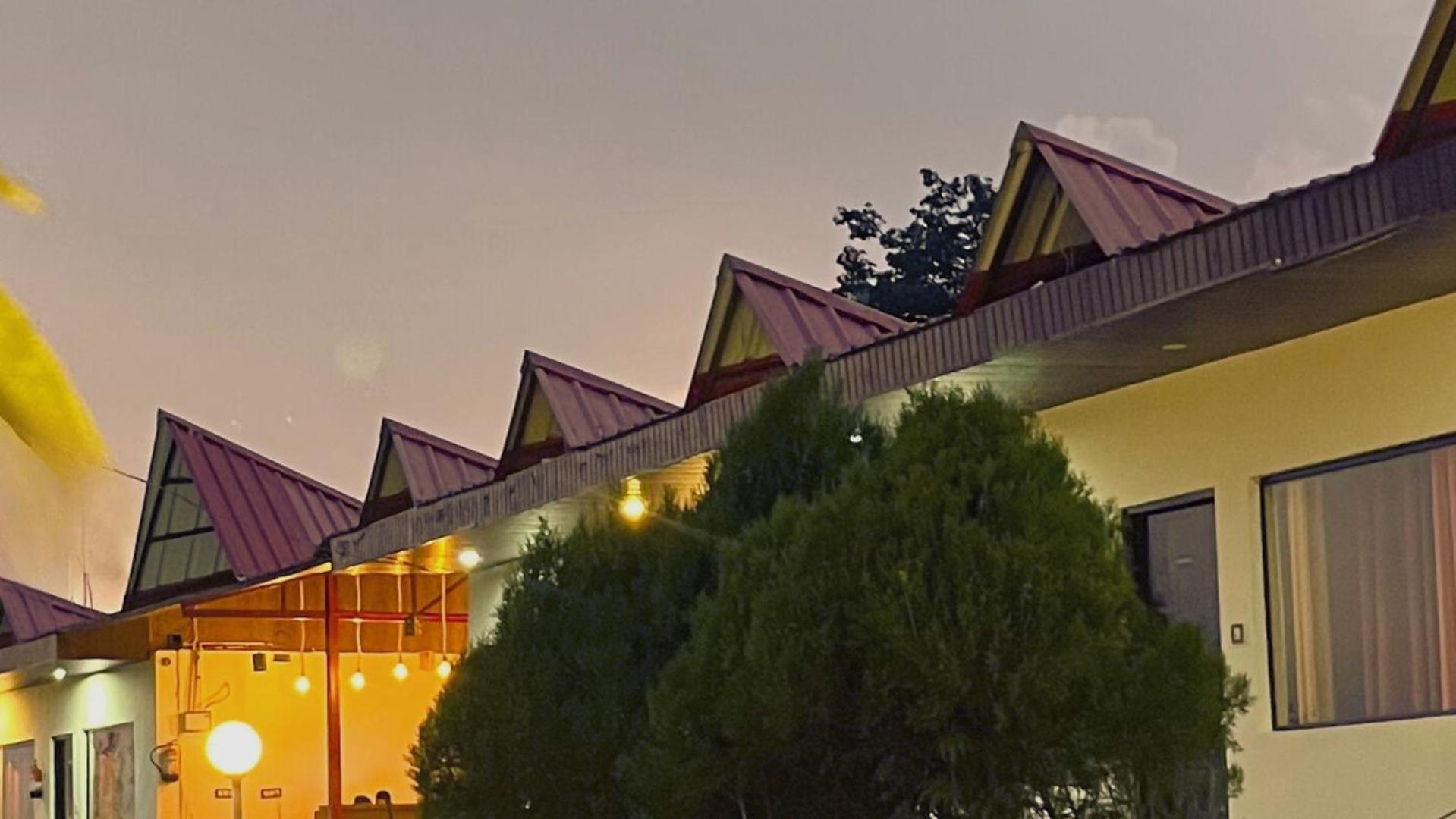 Haut Monde King'S Paradise Resort Kanatal Dış mekan fotoğraf