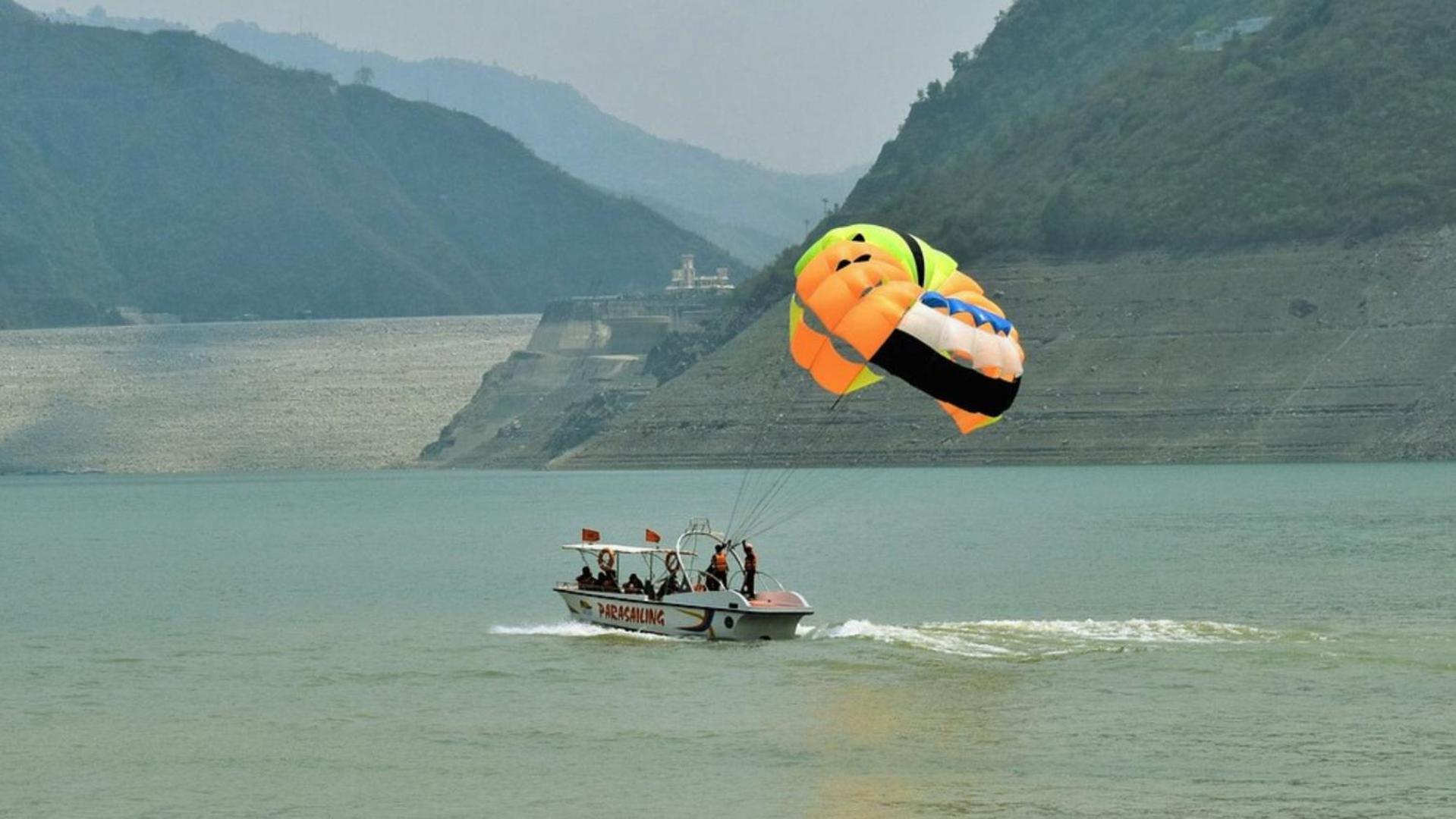 Haut Monde King'S Paradise Resort Kanatal Dış mekan fotoğraf